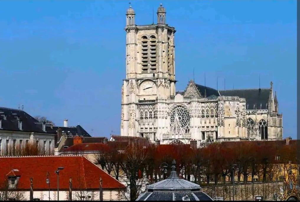 "Les Nuits De 3" Centre-Ville, Parking Gratuit Troyes Dış mekan fotoğraf